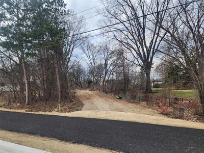 /international/us/tbd-eldridge-avenue-e-maplewood-mn-110107340304/