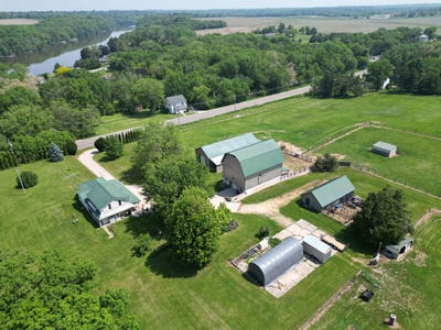 /international/us/3213-w-county-m-road-edgerton-wi-110100055560/