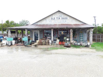 /international/us/1339-e-milam-street-mexia-tx-110120425412/