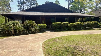 /international/us/700-oak-ridge-lane-hemphill-tx-110106852716/
