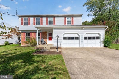 /international/us/128-briarwood-court-sterling-va-110120082762/