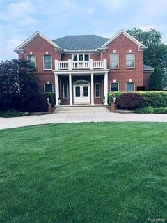 /international/us/15347-drysdale-street-southgate-mi-110106364817/