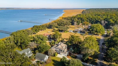 /international/us/210-old-plantation-drive-w-beaufort-sc-110104267762/