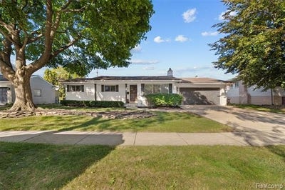 /international/us/956-blairmoor-court-grosse-pointe-woods-mi-110120514806/