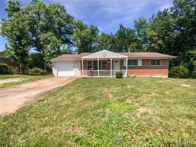 /international/us/1829-center-drive-high-ridge-mo-110100754966/