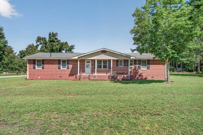 /international/us/103-e-hill-drive-johnston-sc-110108568592/