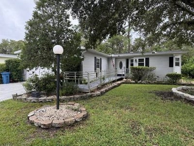 /international/us/4605-mercado-court-elkton-fl-110120531229/