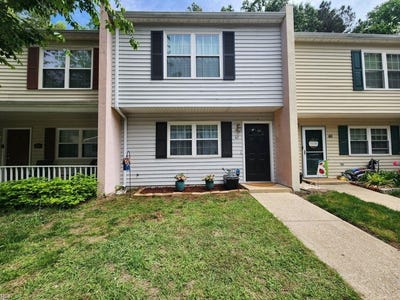/international/us/42-otsego-drive-newport-news-va-110108250634/