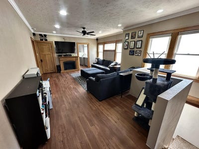 /international/us/706-s-irene-st-sioux-city-ia-110107153175/