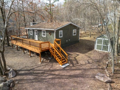 /international/us/199-forest-hill-drive-blakeslee-pa-110099127459/