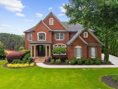/international/us/5140-harbury-lane-suwanee-ga-110108541374/