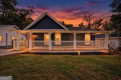 /international/us/2972-8th-street-east-point-ga-110110243507/