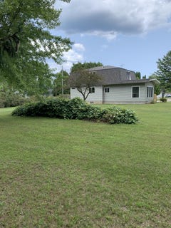 /international/us/401-w-church-street-harrisville-mi-110108293329/