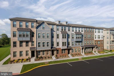 /international/us/1105b-dabney-drive-manassas-park-va-110104554600/