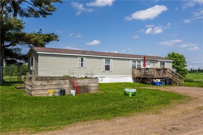 /international/us/n3100-peterson-road-ladysmith-wi-110100354937/