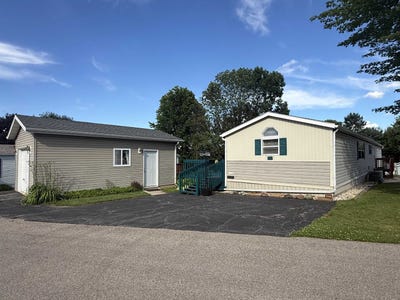 /international/us/259-mesa-view-drive-wisconsin-dells-wi-110119328859/
