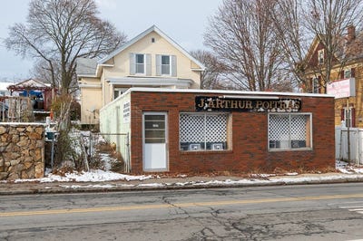 /international/us/525-chelmsford-st-lowell-ma-110104092119/