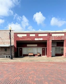 /international/us/312-w-navasota-groesbeck-tx-110100428242/?lang=en