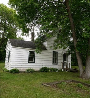 /international/us/712-5th-street-ne-little-falls-mn-110108847641/