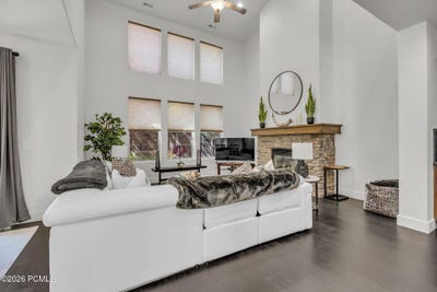 /international/us/865-w-benjamin-place-kamas-ut-110109210178/