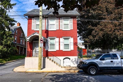/international/us/123-front-street-catasauqua-boro-pa-110110095355/
