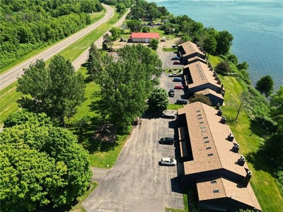 /international/us/21740-442nd-place-aitkin-mn-110107874993/