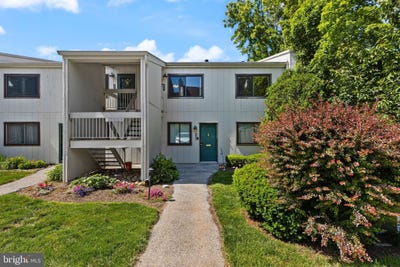 /international/us/231-summit-house-west-chester-pa-110108533182/
