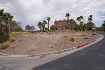 /international/us/39-grand-miramar-drive-henderson-nv-110101270838/?lang=fr