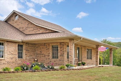/international/us/8070-se-1100-road-collins-mo-110120088556/