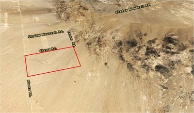 /international/us/blanco-road-adelanto-ca-110088761041/