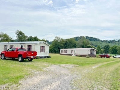 /international/us/3469-oldtown-valley-road-sw-new-philadelphia-oh-110093340721/
