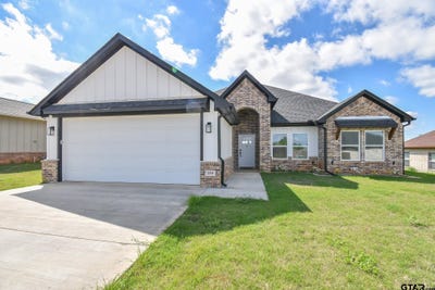/international/us/210-nolan-farms-blvd-winona-tx-110098650787/