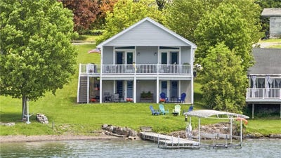 /international/us/827-e-lake-road-penn-yan-ny-110108361602/