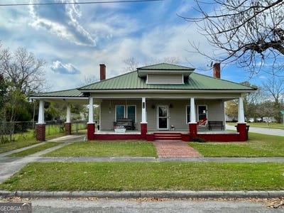/international/us/297-n-rountree-street-metter-ga-110106303404/