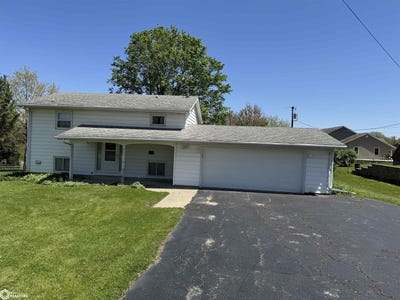 /international/us/204-n-harrison-street-toledo-ia-110099337015/