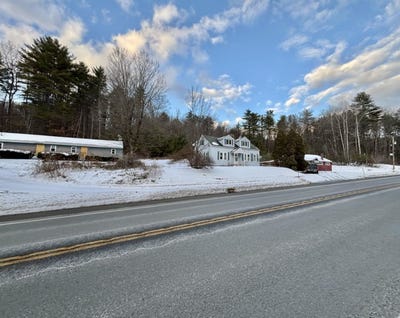 /international/us/1003-1005-route-9-chesterfield-nh-110104552957/