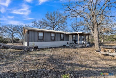 /international/us/895-patterson-road-flatonia-tx-110107281960/