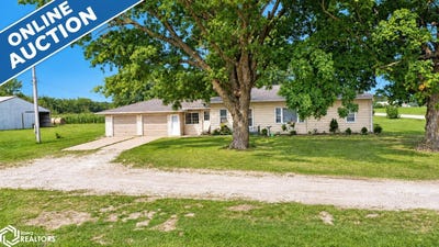/international/us/2412-335th-street-keokuk-ia-110110175879/