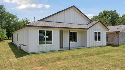 /international/us/607-n-division-street-coweta-ok-110101007444/