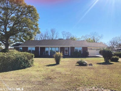 /international/us/9870-us-highway-31-atmore-al-110081203227/
