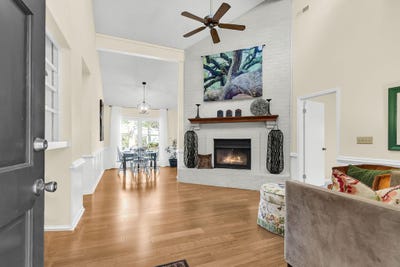 /international/us/1814-walsingham-way-charleston-sc-110107049680/