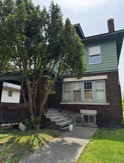/international/us/133-monterey-street-highland-park-mi-110108143328/