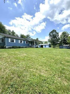 /international/us/16704-rt-6-smethport-pa-110109189858/