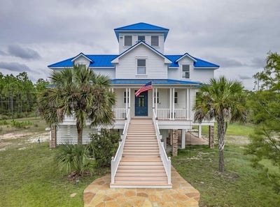 /international/us/713-mill-road-carrabelle-fl-110120454070/