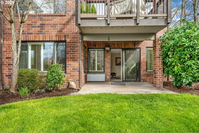 /international/us/15695-sw-114th-ct-tigard-or-110098383005/