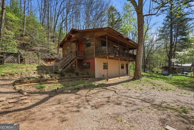 /international/us/118-titus-valley-road-hiawassee-ga-110110417889/