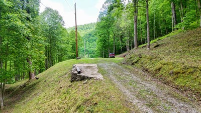 /international/us/237-sams-branch-road-warbranch-ky-110108025640/