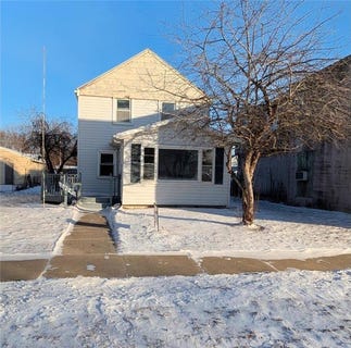 /international/us/1009-4th-avenue-ne-austin-mn-110105215050/