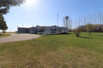 /international/us/707-summit-avenue-w-clarissa-mn-110108128990/