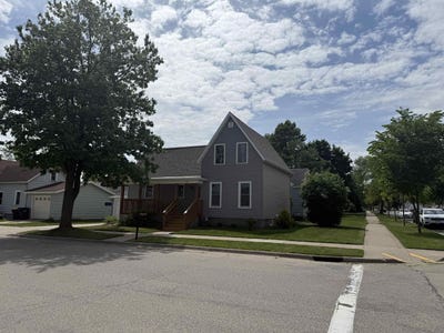 /international/us/122-w-brownell-street-tomah-wi-110108470723/
